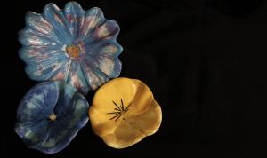 Stangl - Miniature flower dishes